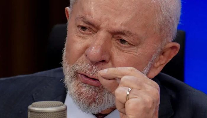 Lula descarta desvinculação de aposentadoria do salário mínimo